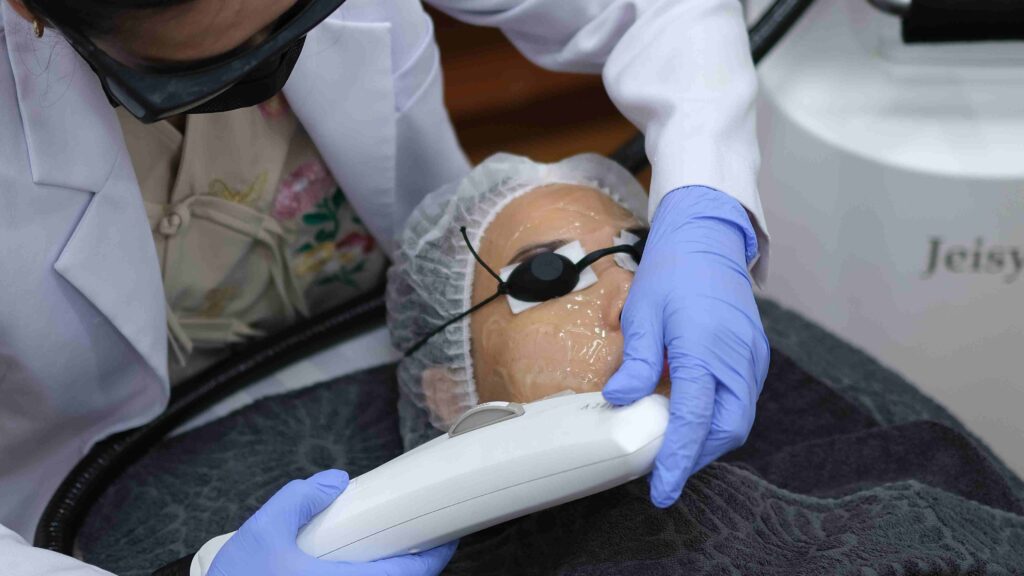 manfaat IPL wajah. Manfaat IPL Rejuvenation. IPL Rejuvenation jakarta barat. Skin clinic jakarta terdekat. ipl rejuvenation jakbar. perawatan ipl rejuvenation jakarta barat. ipl rejuve jakbar. murnicare jakarta barat. murnicare skin clinic jakarta. 